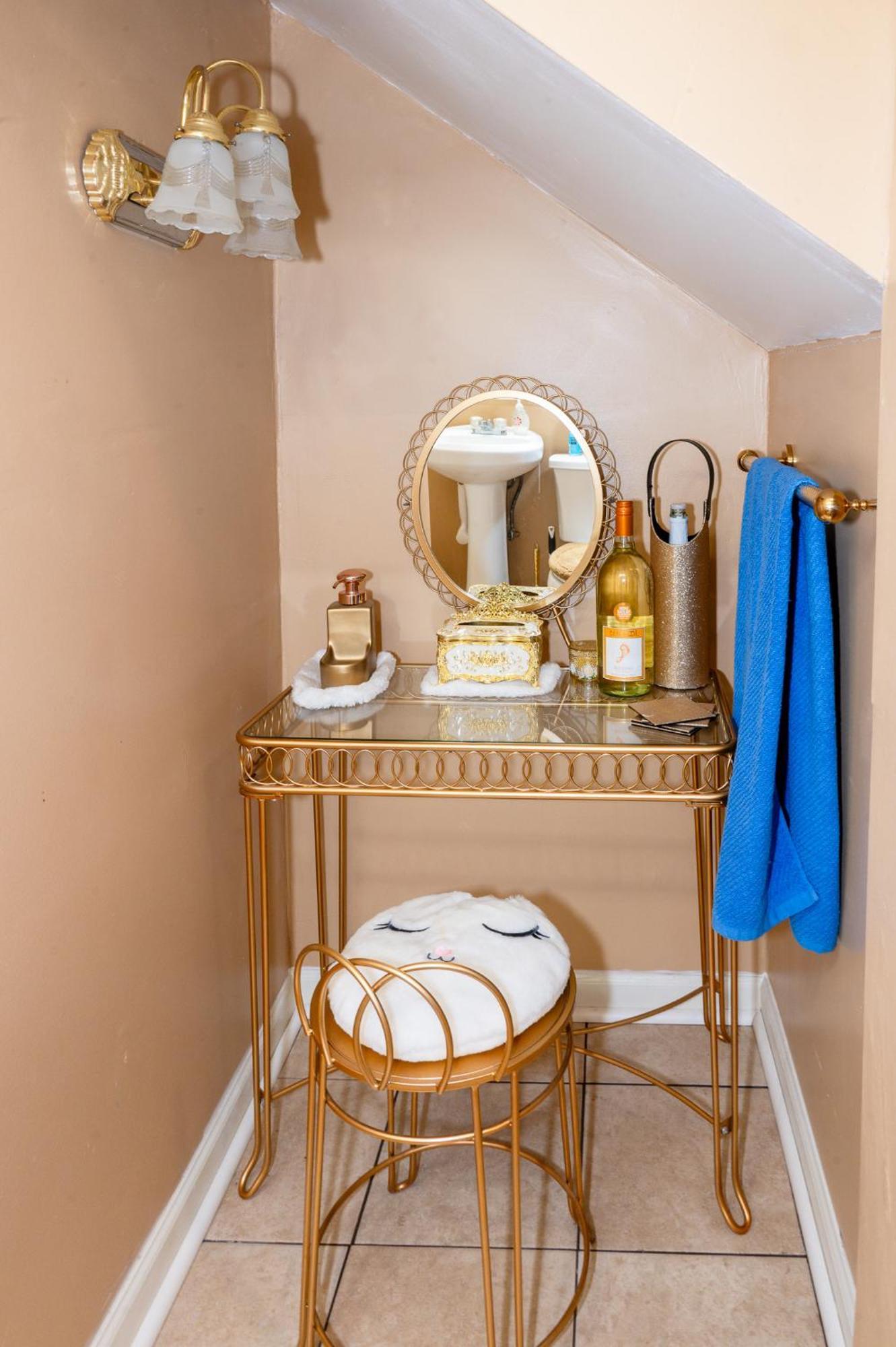 The Blue Room Luxury Suite 도버 외부 사진